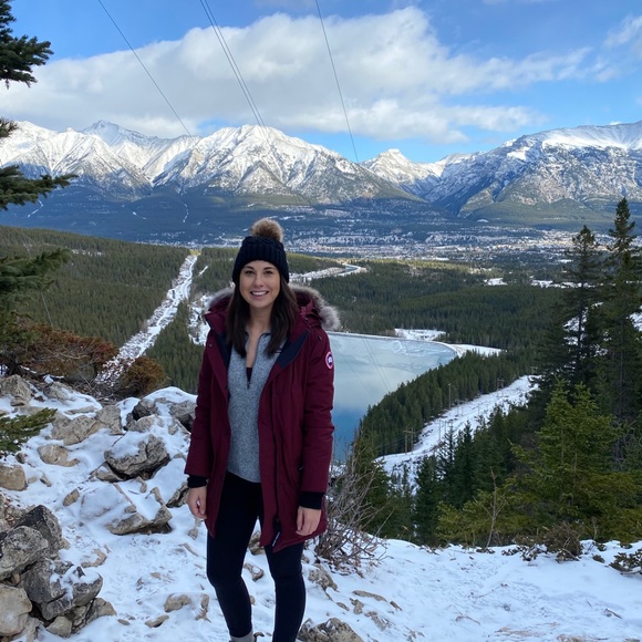 Meet your Posher, Katherine - Picture 1 of 1